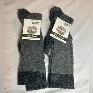 Pack of 2 Wild Oaks Men's Gray Socks Over Calf - Size L NWT